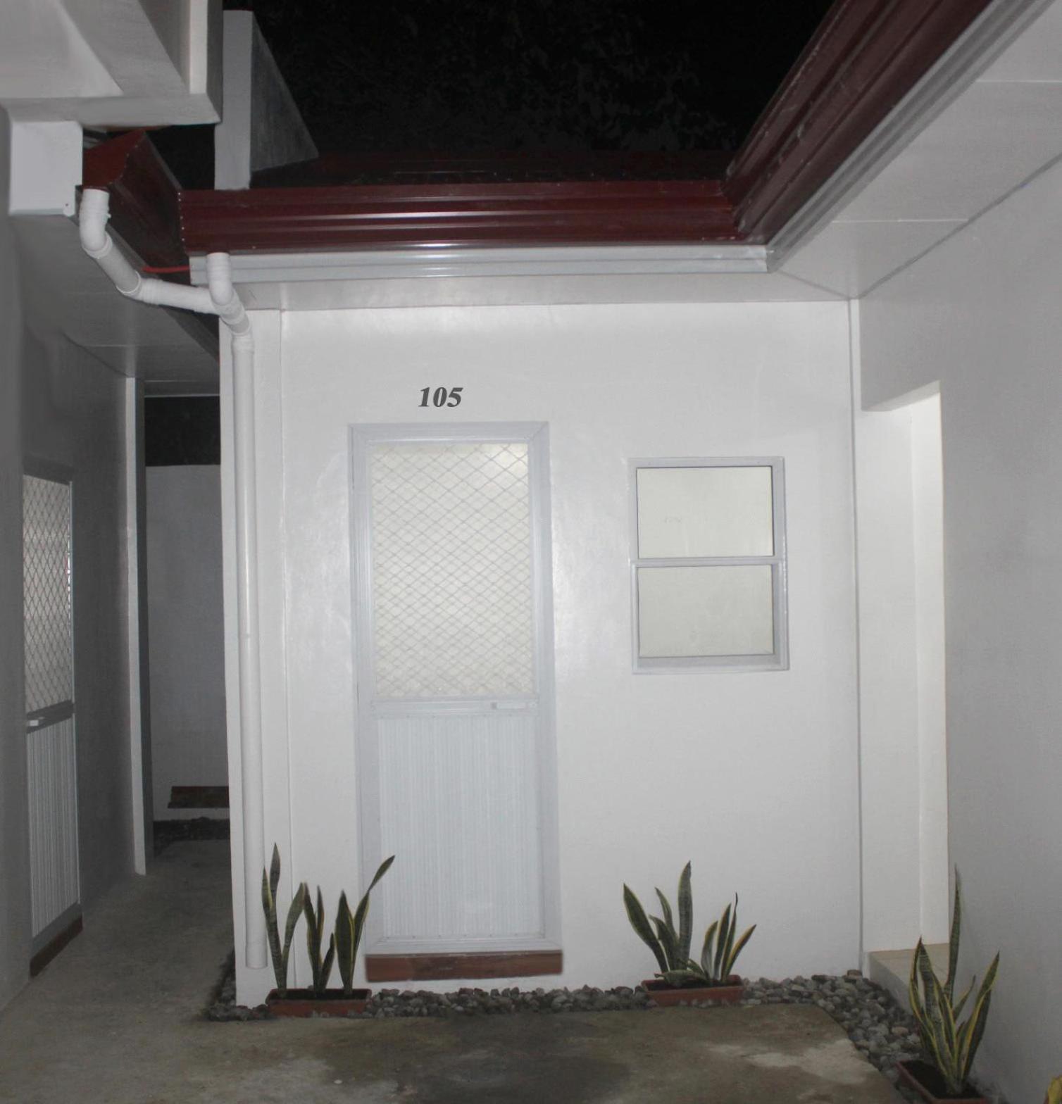 Leizel'S Bed & Breakfast Palompon Exterior photo